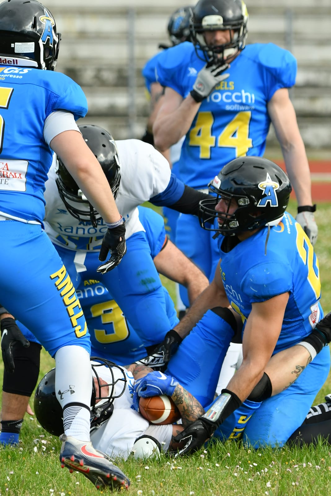 Domenica 25 Aprile La Liberazione Del Football Angels Pesaro